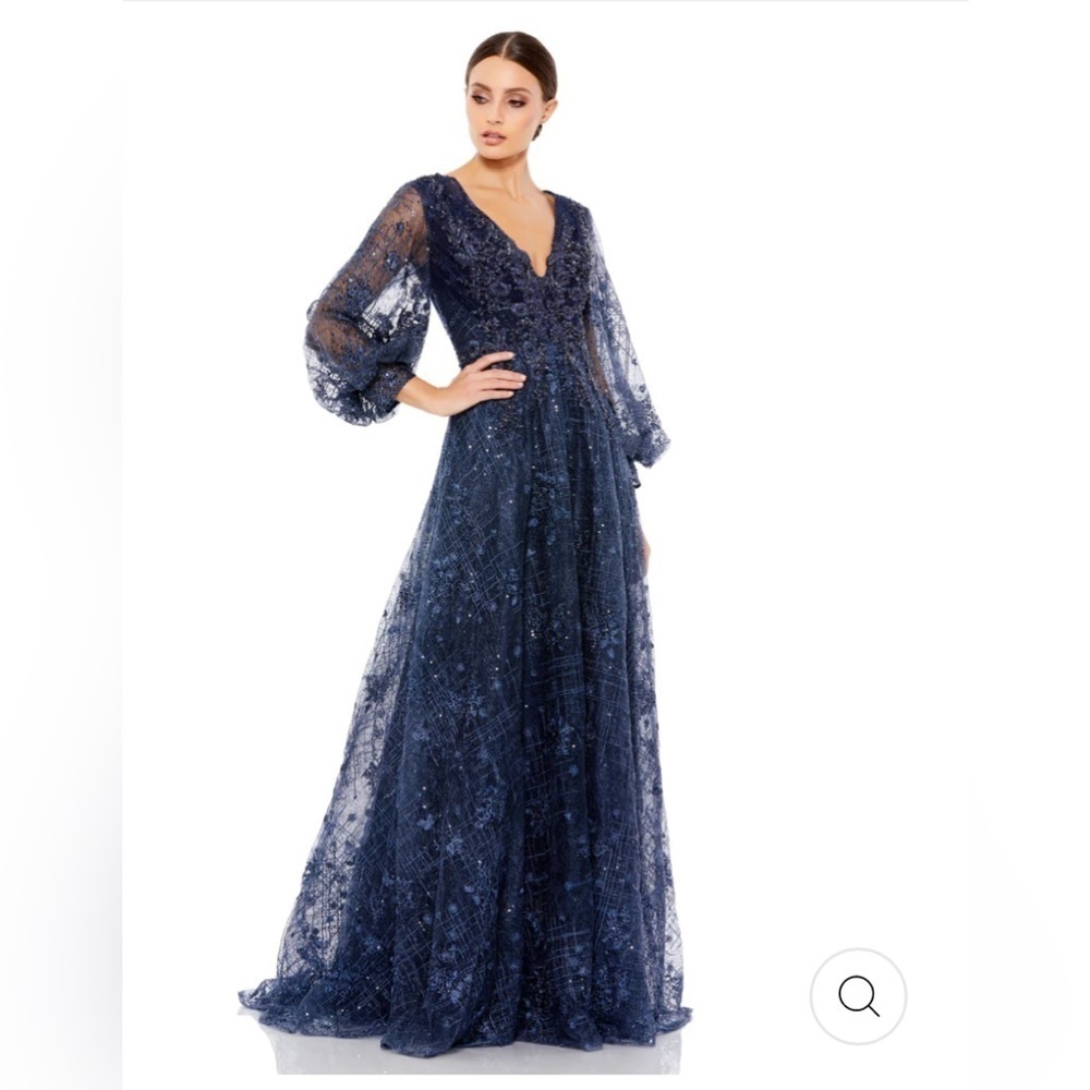 NWT! Mac Duggal EMBELLISHED PLUNGE NECK PUFF SLEEVE A LINE GOWN size 8 midnight